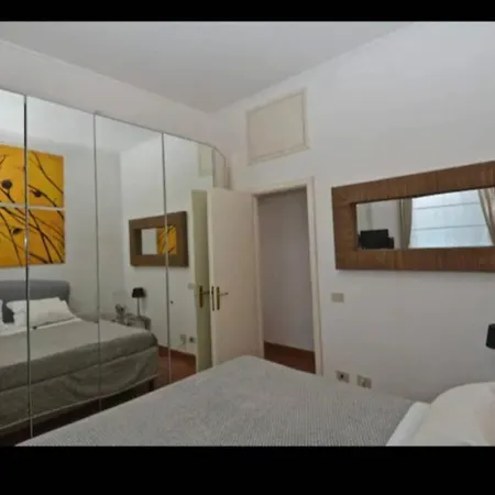 شقة Joivy Welcoming Flat With Balcony Near Piazza Di Spagna روما