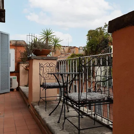 Joivy Welcoming Flat With Balcony Near Piazza Di Spagna *