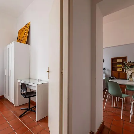 Joivy Welcoming Flat With Balcony Near Piazza Di Spagna * Roma