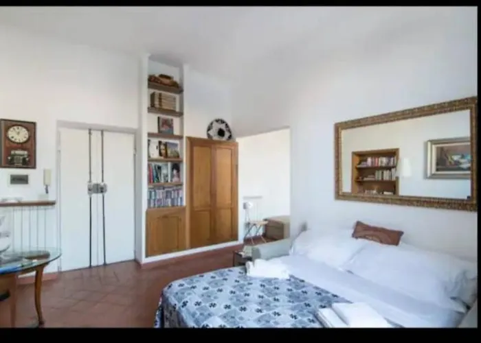 Joivy Welcoming Flat With Balcony Near Piazza Di Spagna *