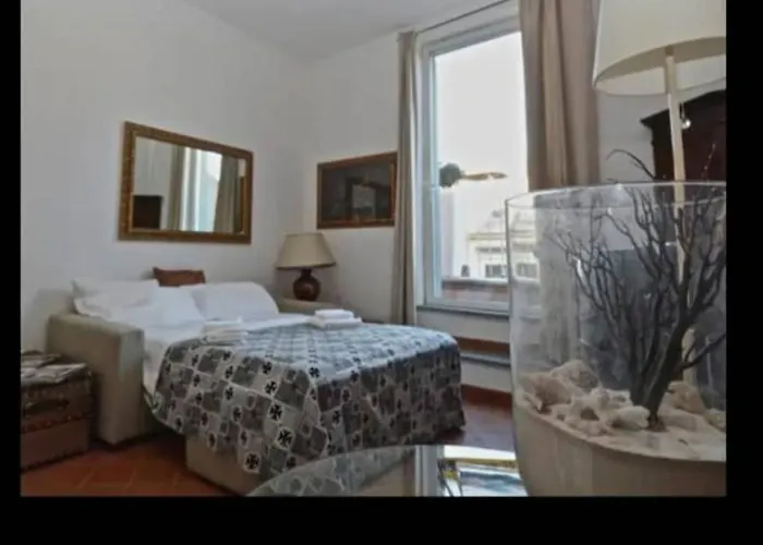 Joivy Welcoming Flat With Balcony Near Piazza Di Spagna * Rome