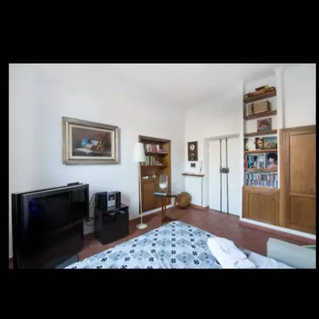 Joivy Welcoming Flat With Balcony Near Piazza Di Spagna Daire Roma